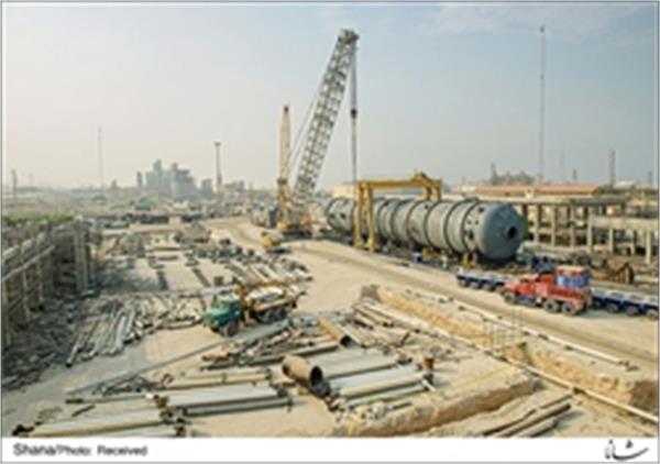 هلدینگ خلیج فارس به دنبال مشارکت مردم در طرحهای پتروشیمی