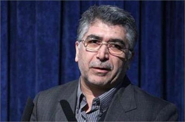 توسعه علمی راه گریز از اقتصاد نفتی در کشور است