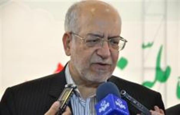 امسال سال رونق تولید است/ نظام پولی و مالی کشور حمایت بیشتری از تولید کنند