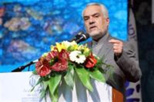 ارز نفتی از چرخه اقتصاد کشور خارج می شود
