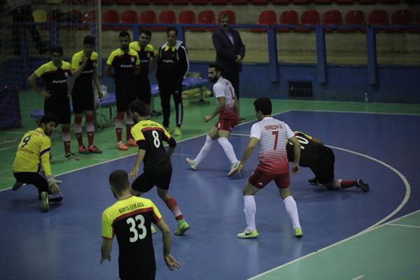 گزارش تصویری هفته دوم مسابقات فوتسال اتحادیه 90