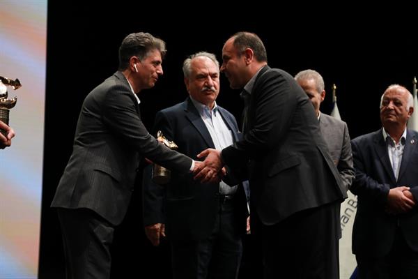 پانزدهمین همایش سالانه اتحادیه 52