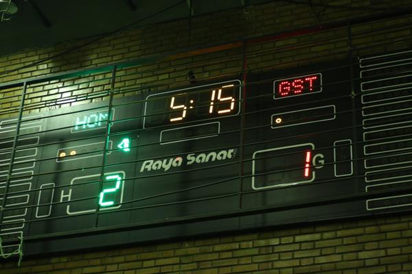 فوتسال نیمه نهایی اوپکس 14