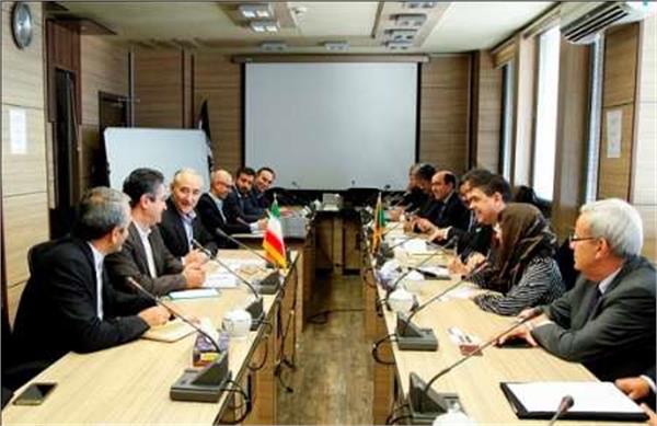 Official: Portugal ready to enter Iran's petrochemical sector