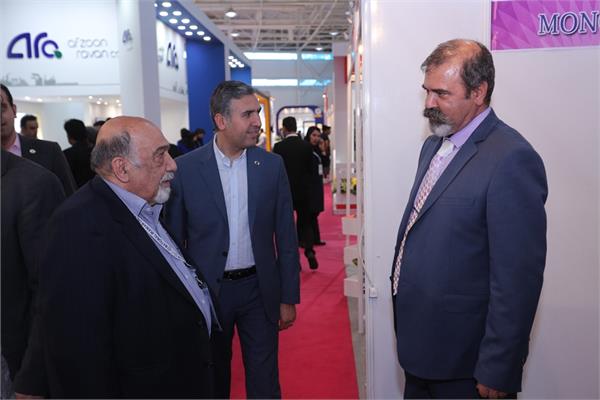 روز اول نمایشگاه نفت و گاز 97 24