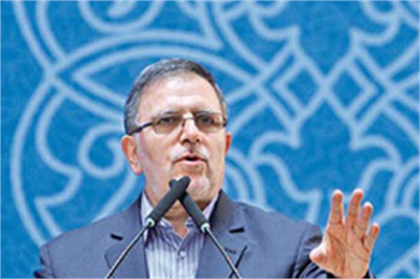 آخرین وضعیت نقدینگی و مطالبات معوق به روایت رییس کل بانک مرکزی: یکسان‌سازی نرخ ارز بعد از رفع تحریم‌ها