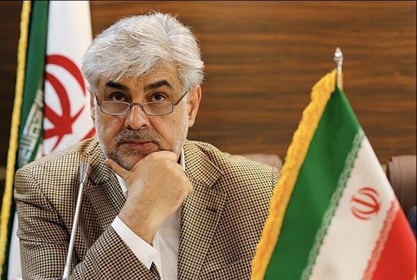صنعت نفت باید از بحران سیاست‌زدگی عبور کند