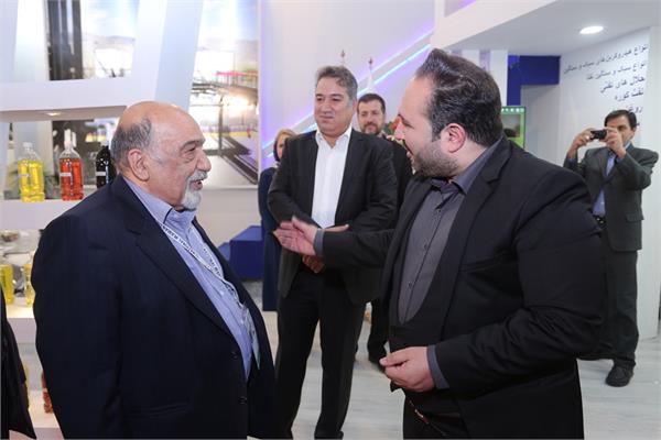 روز اول نمایشگاه نفت و گاز 97 40